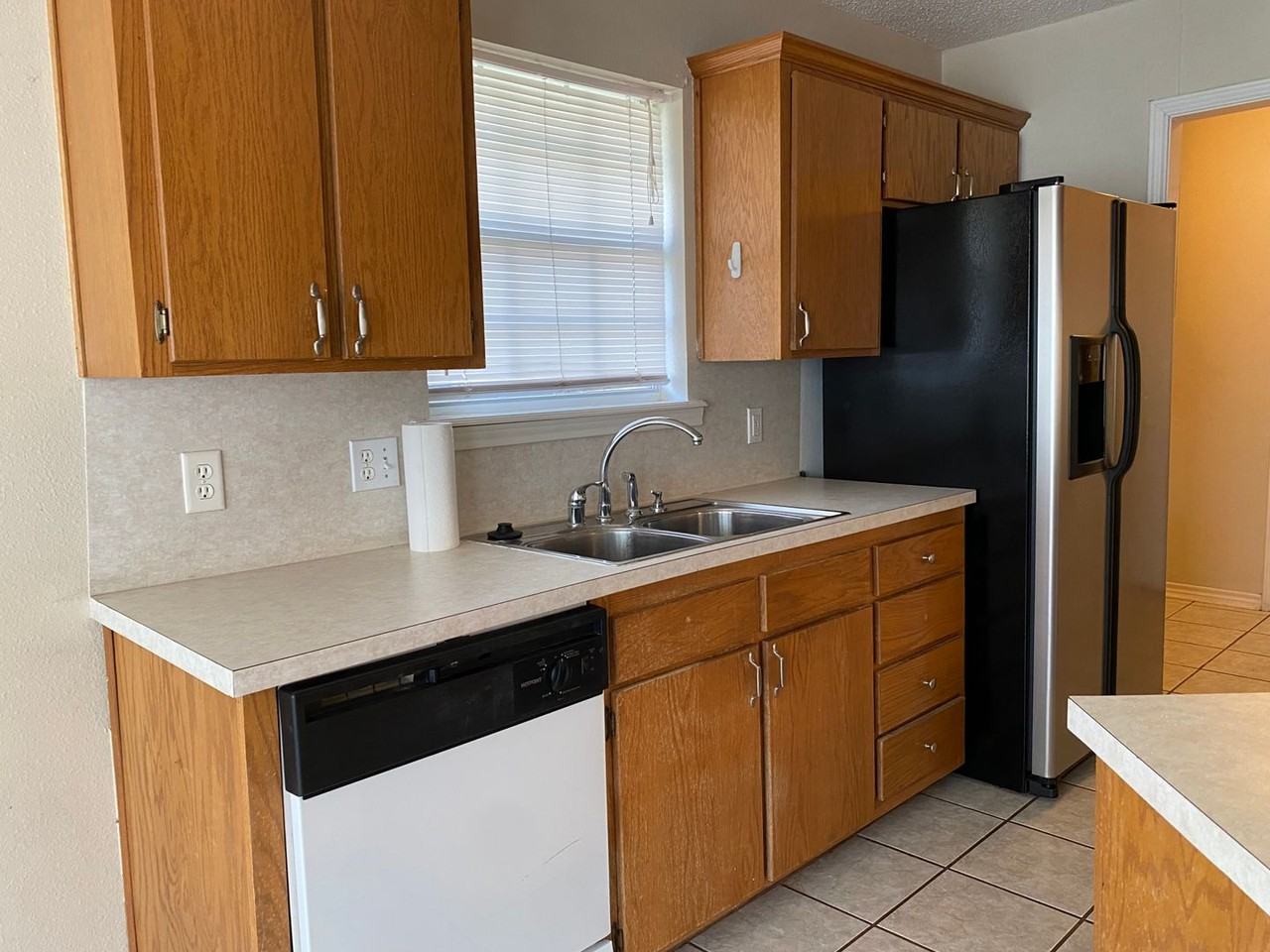 3908 Onaway Trl - Photo 5 of 18