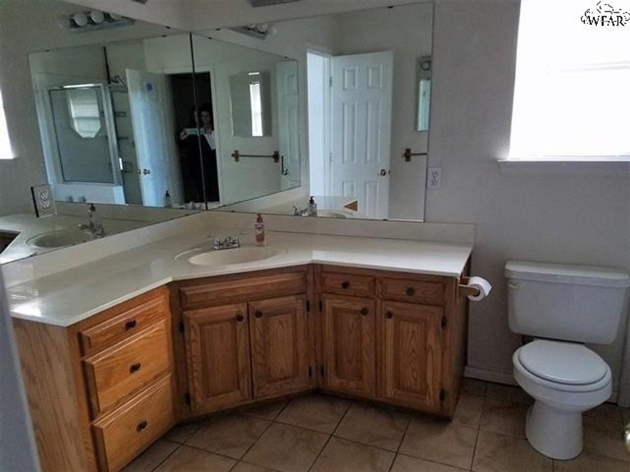 5307 Northview Dr - Photo 6 of 13