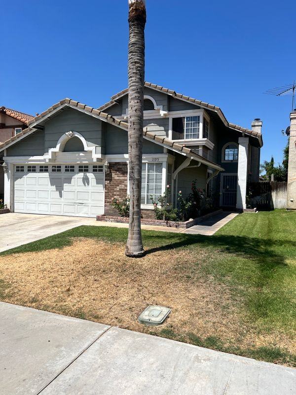 1195 Bautista Ln