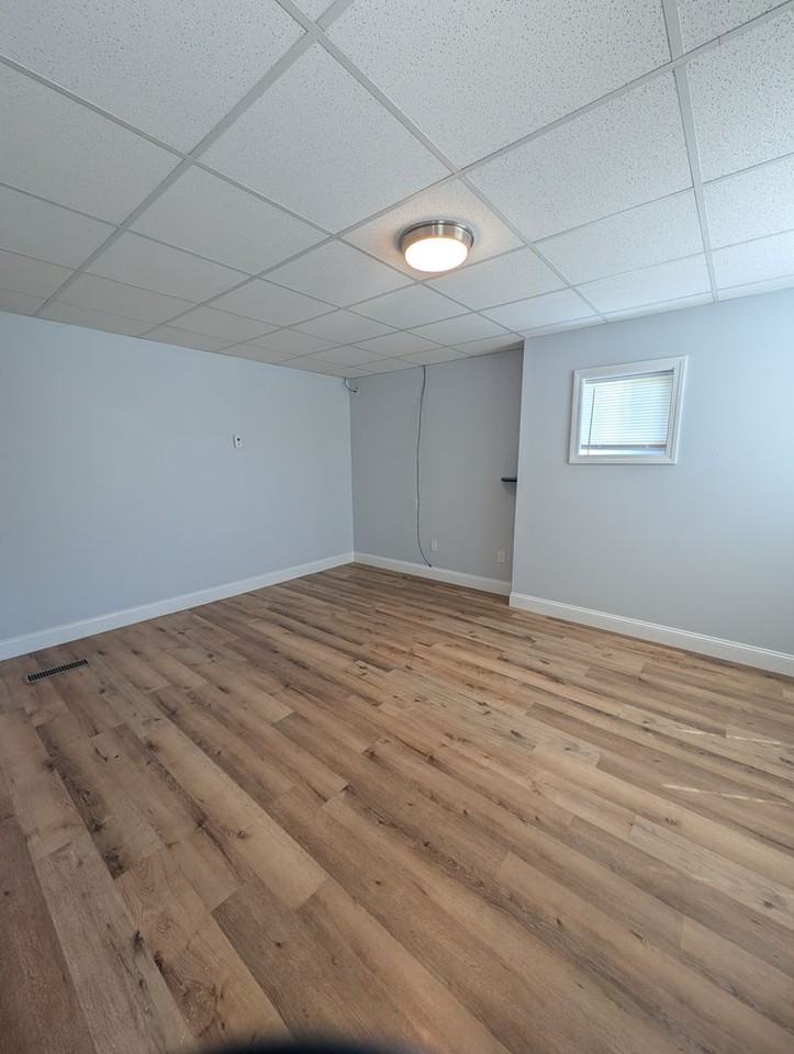 311 N Main St #1F - Photo 6 of 9