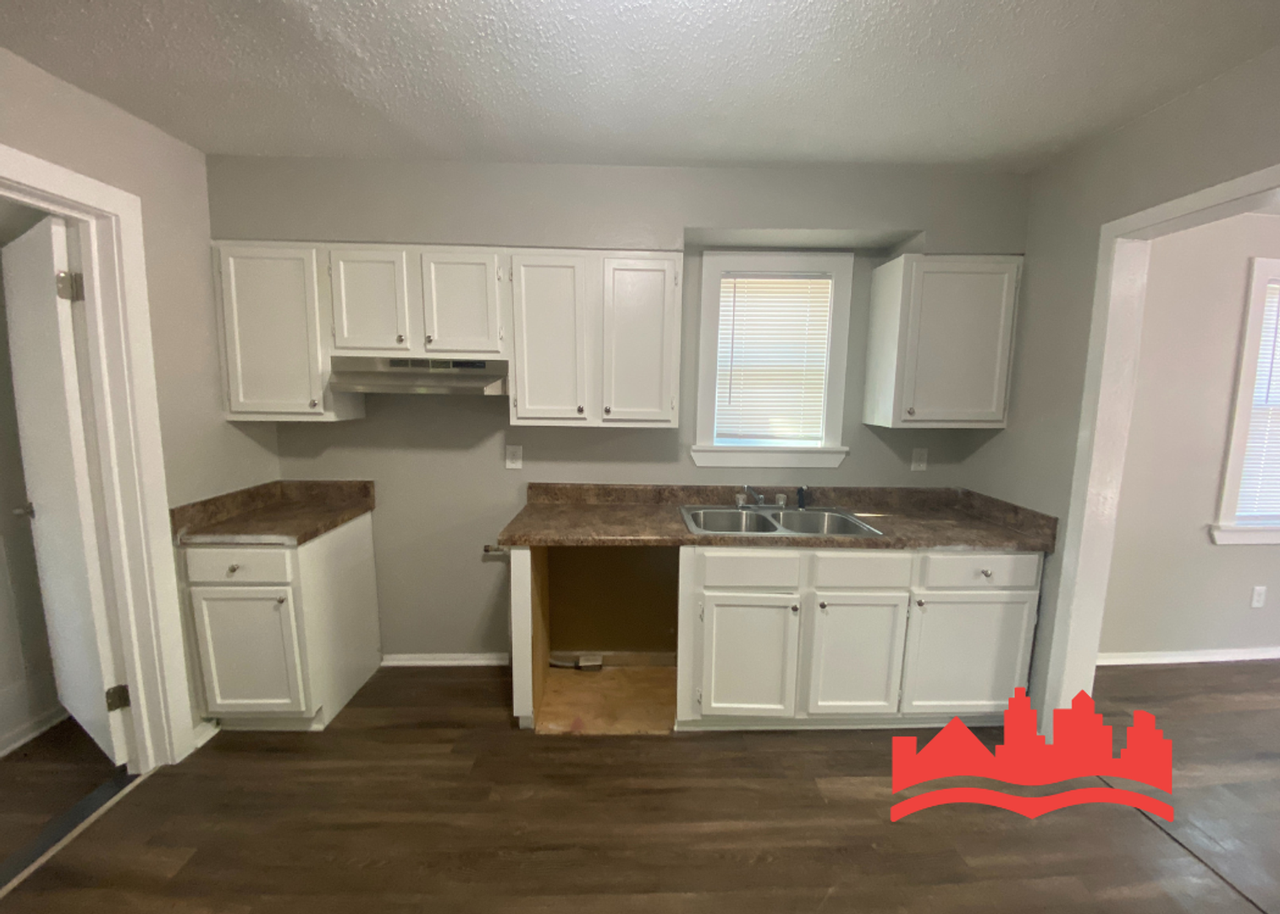 2189 Pueblo Ave - Photo 4 of 11
