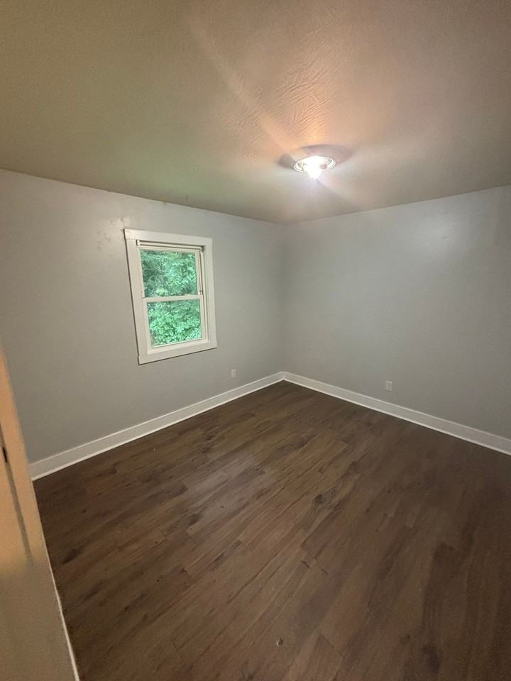 1121 W Elm Arc #A - Photo 4 of 7