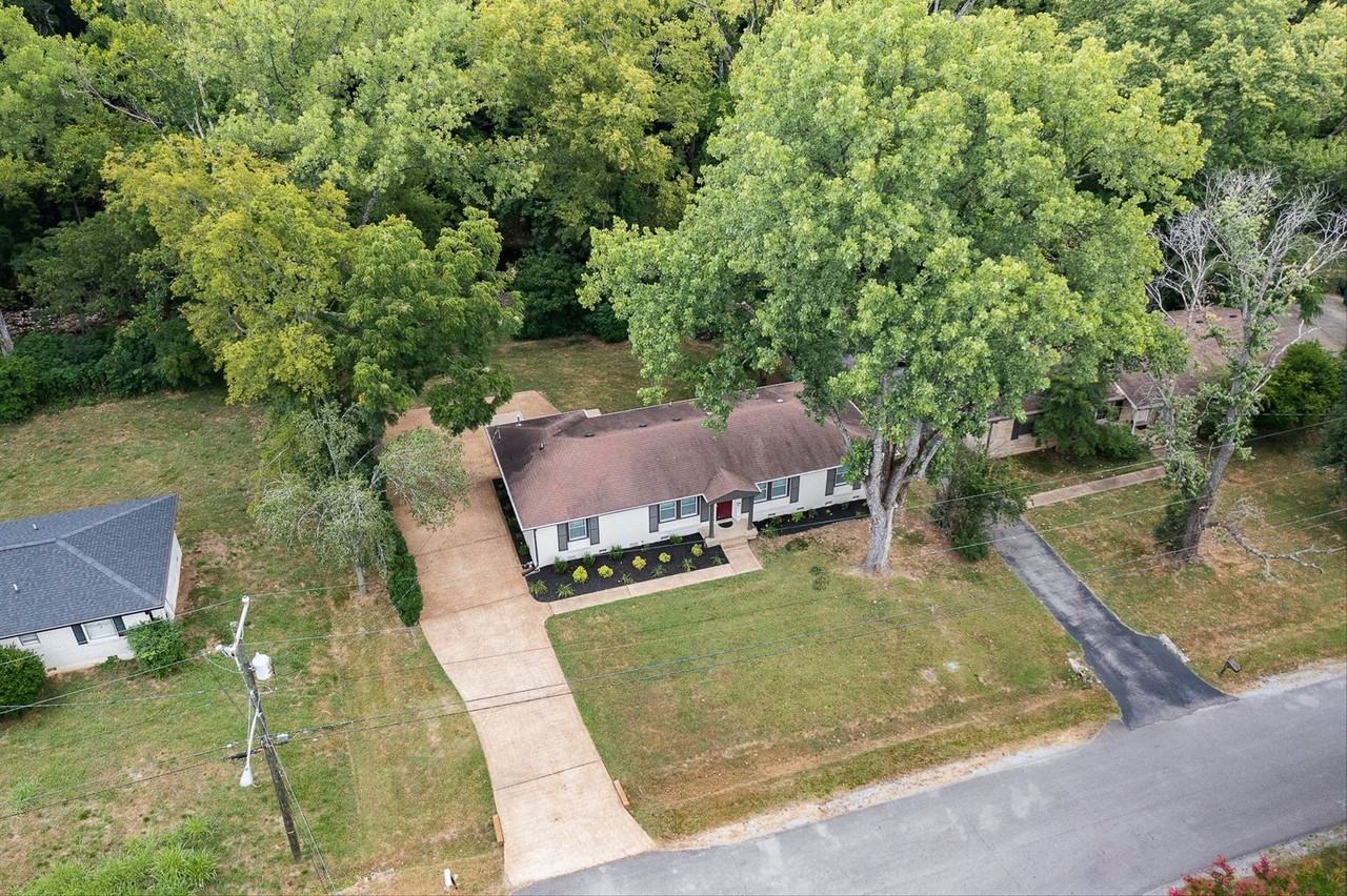 5017 Suter Dr - Photo 6 of 31