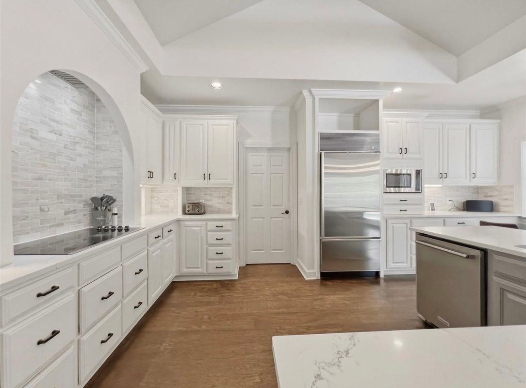 6 Candleleaf Ct - Photo 7 of 41