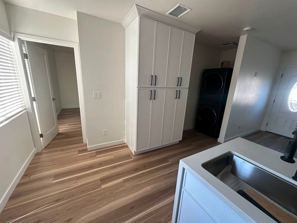 5262 Cervantes Ave - Photo 7 of 9