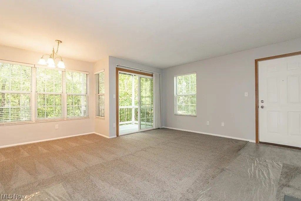 1909 Stoney Run Cir - Photo 4 of 24