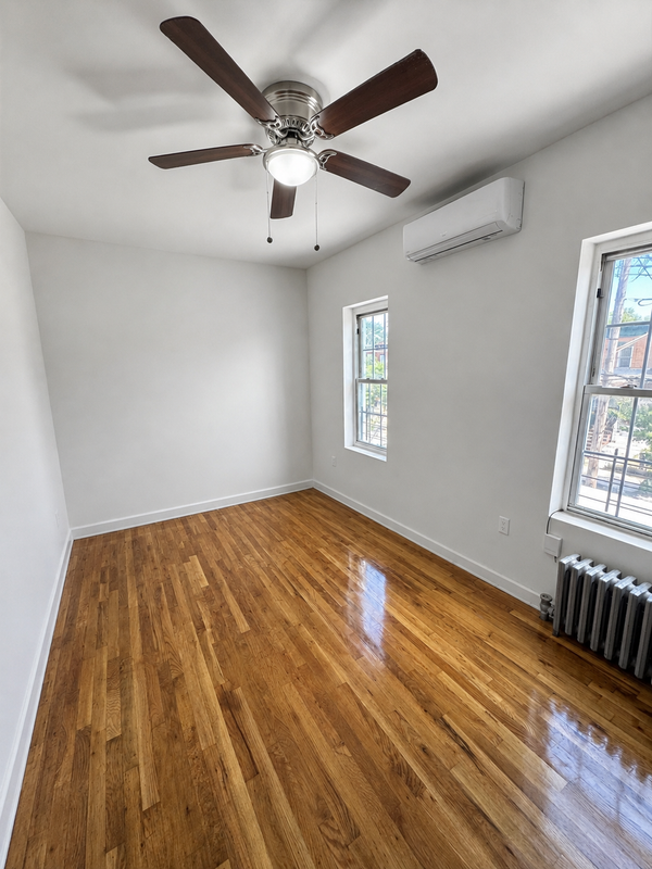 738 Vermont St - Photo 3 of 4
