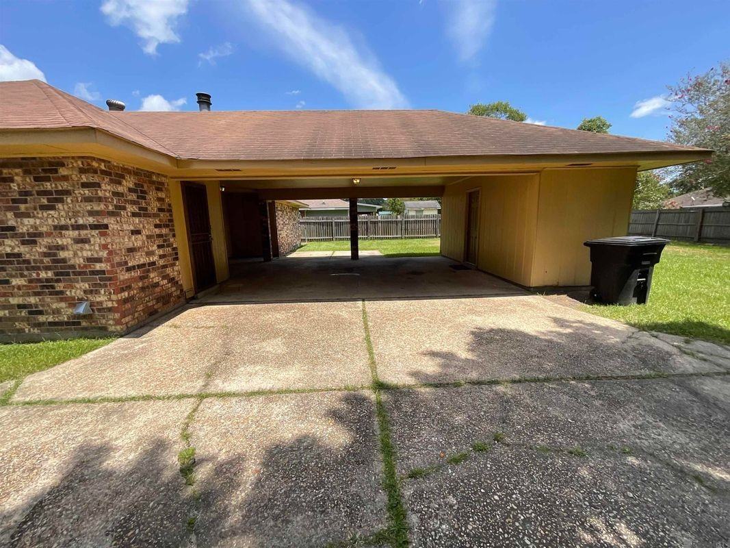 7544 Barbara Cohn Pl - Photo 3 of 17