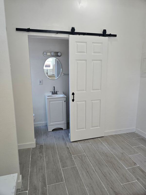 7110 Somerset Blvd ##5 - Photo 6 of 24