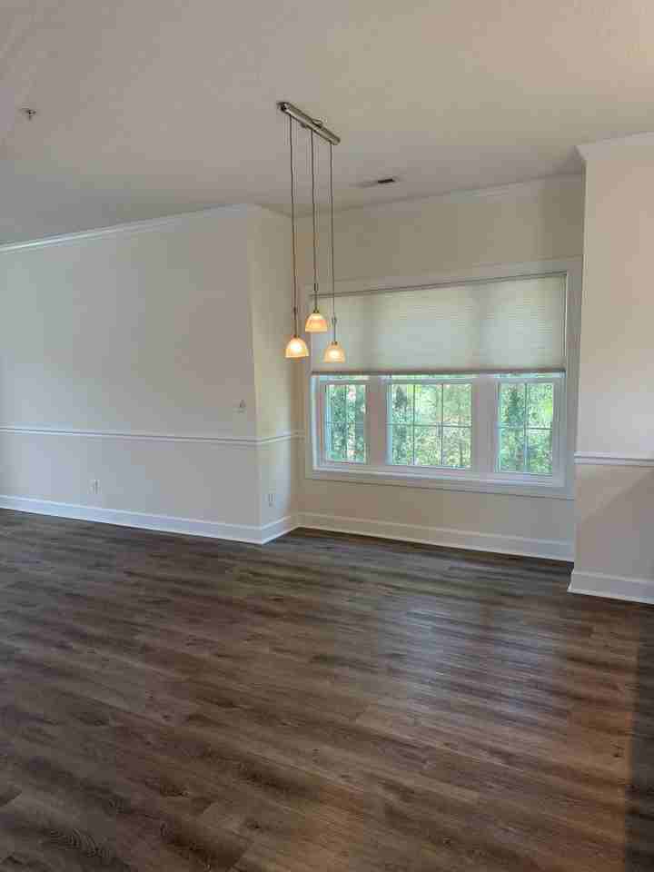 4881 Dahlia Ct - Photo 6 of 31