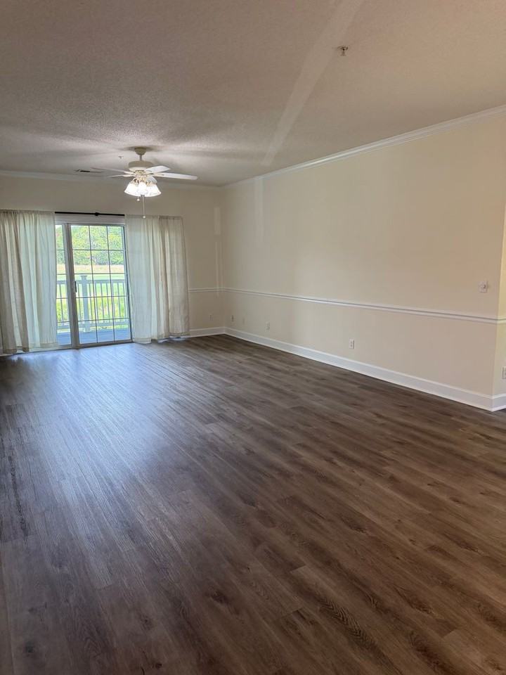 4881 Dahlia Ct - Photo 7 of 31