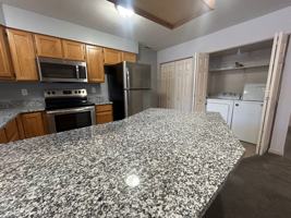 featured image of 370 W 4900 S #8