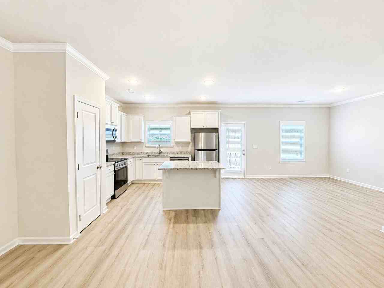 208 Harvest Ridge Ln Unit B - Photo 4 of 16