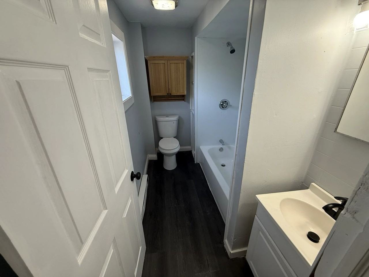 194 Green St - Photo 6 of 22