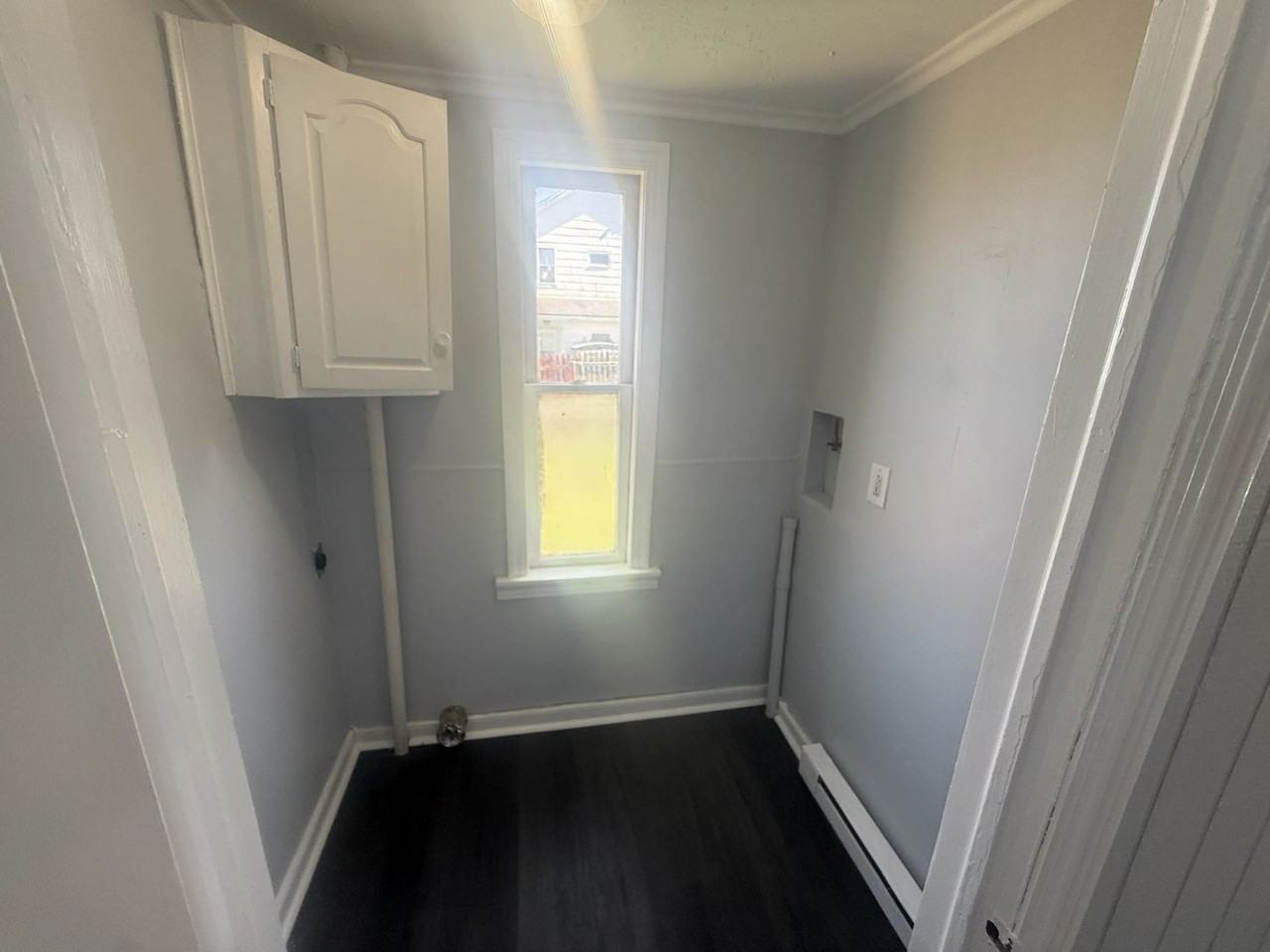 194 Green St - Photo 7 of 22
