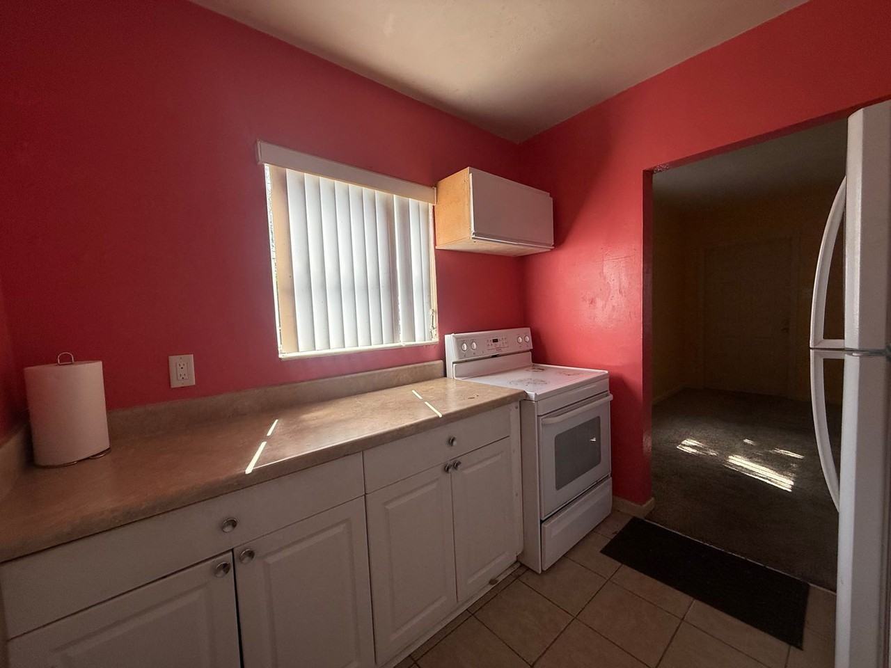 580 Berkshire Rd - Photo 5 of 14