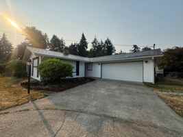 featured image of 9901 Farwest Dr Sw