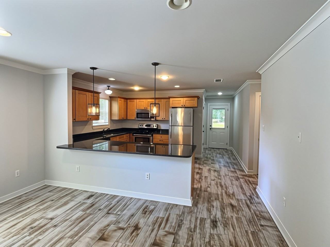 2508 Havard Rd - Photo 5 of 15