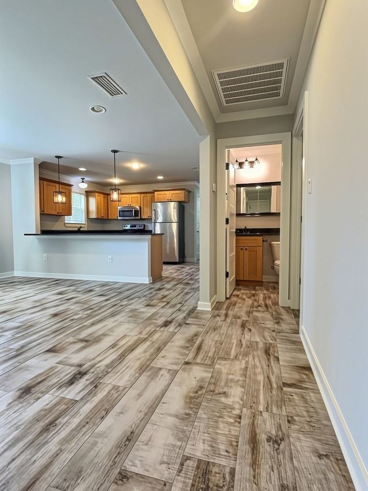 2508 Havard Rd - Photo 6 of 15