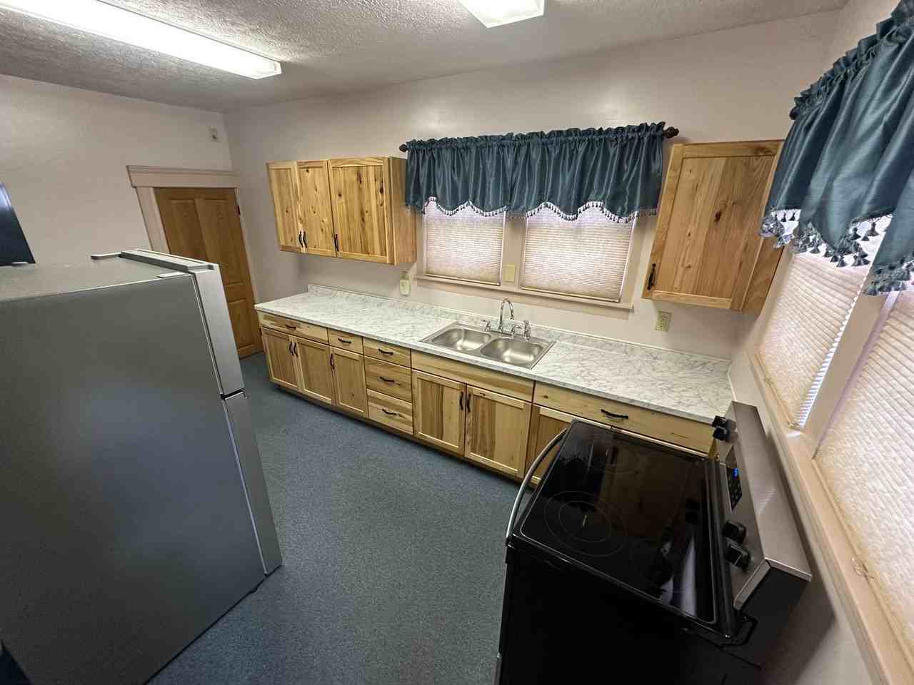 3000 Dudley Ave - Photo 3 of 23
