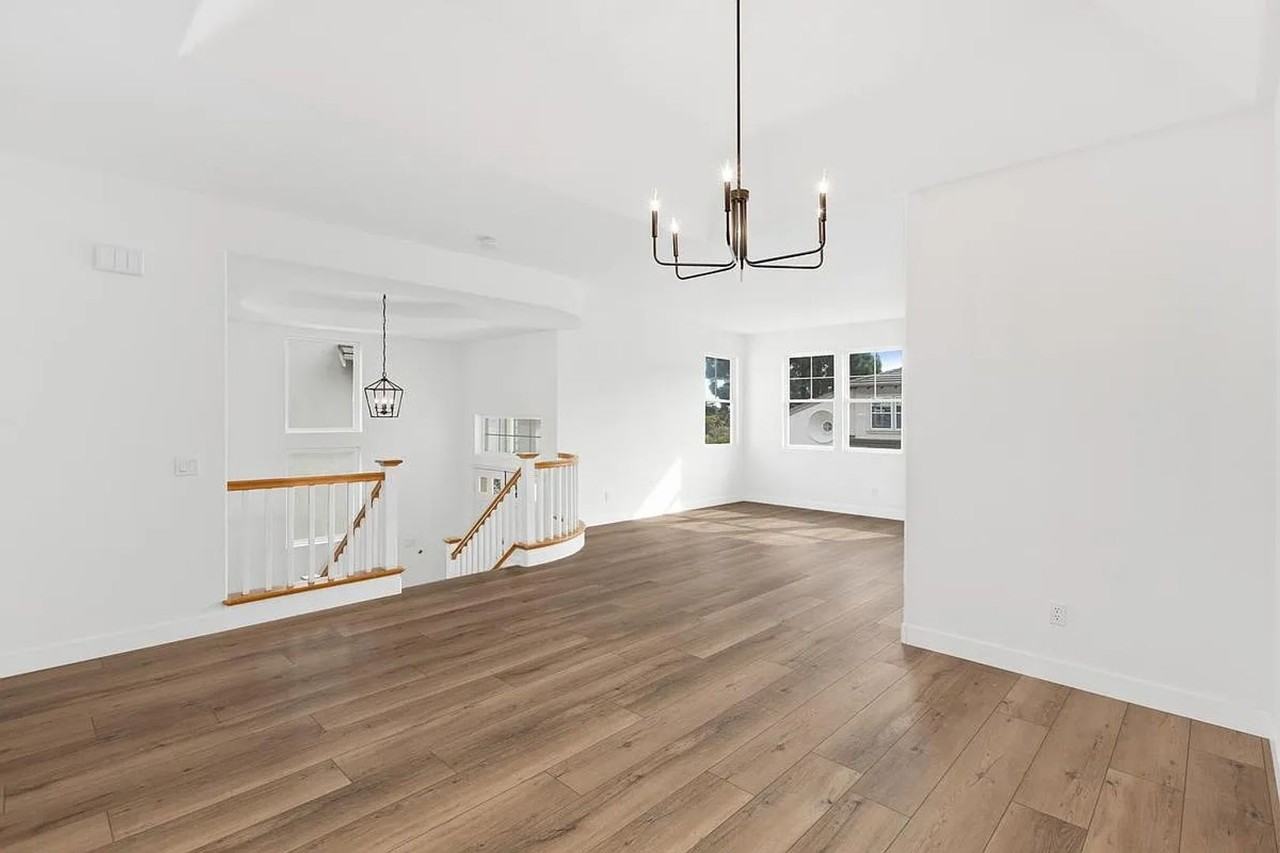 2738 Carriagedale Row - Photo 6 of 33