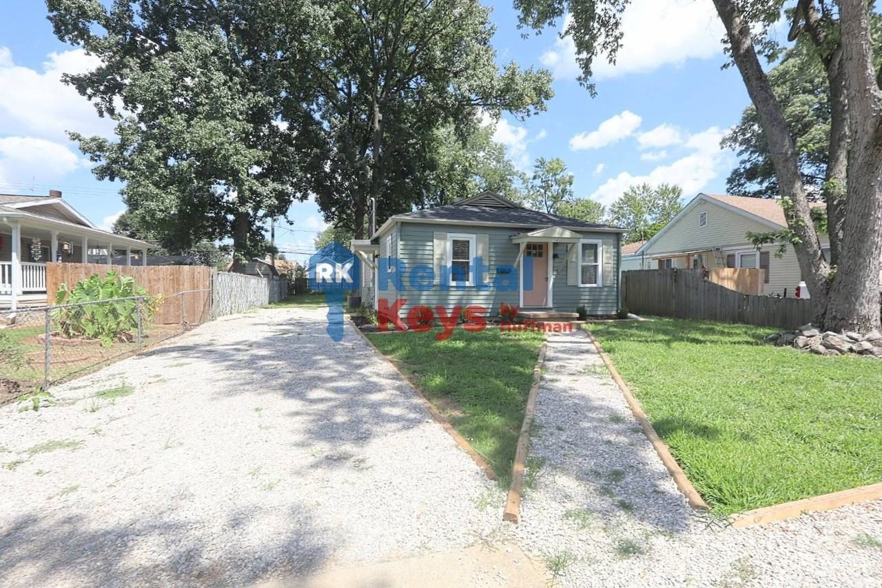 2208 Margybeth Ave - Photo 3 of 23