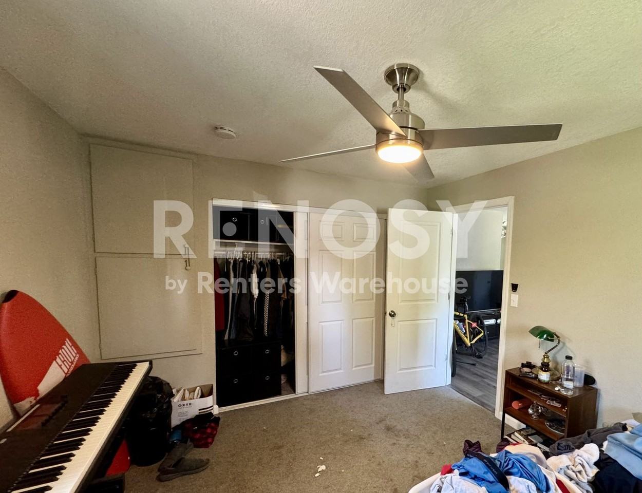 1260 Brentwood St - Photo 3 of 21