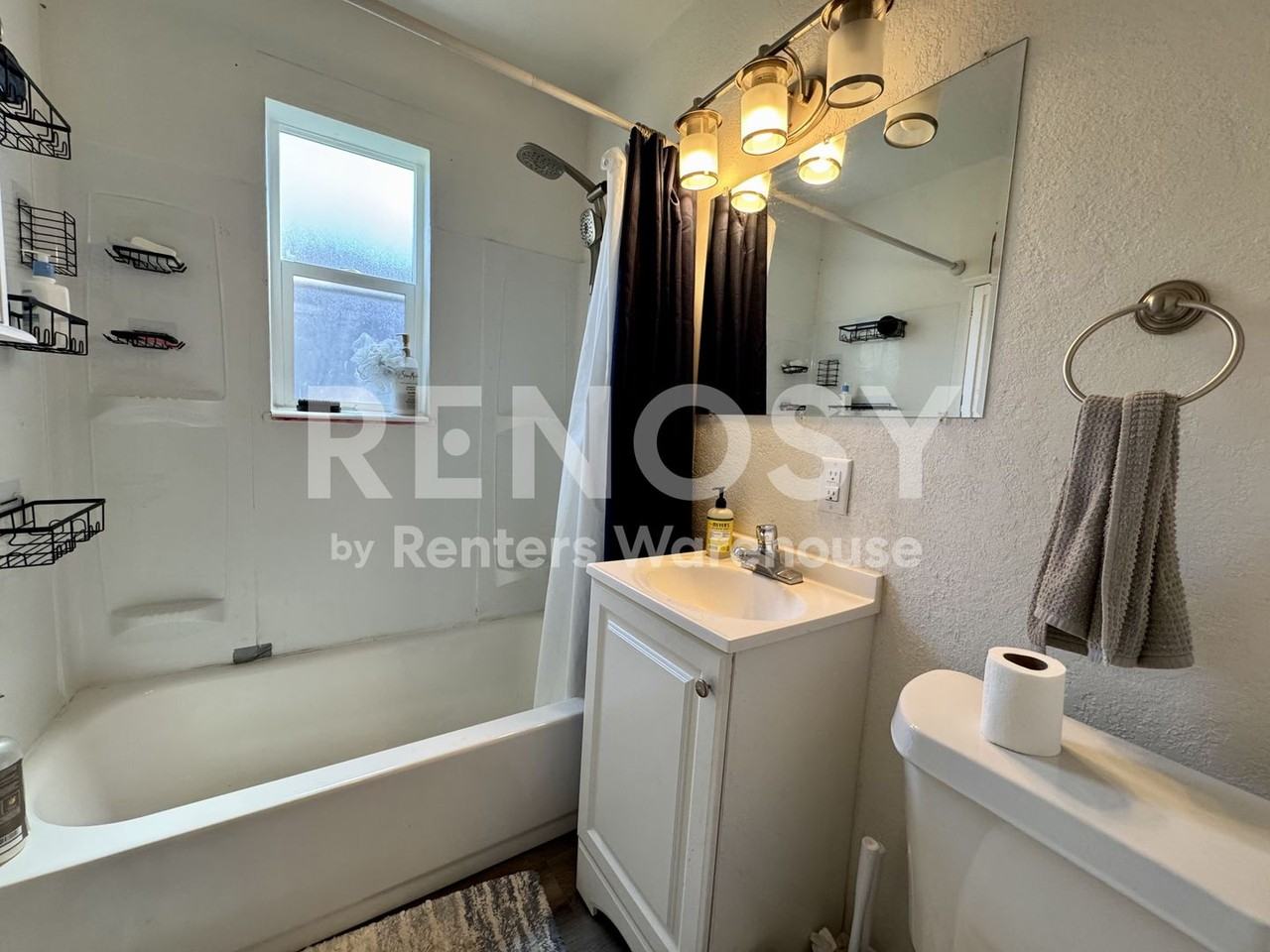 1260 Brentwood St - Photo 6 of 21