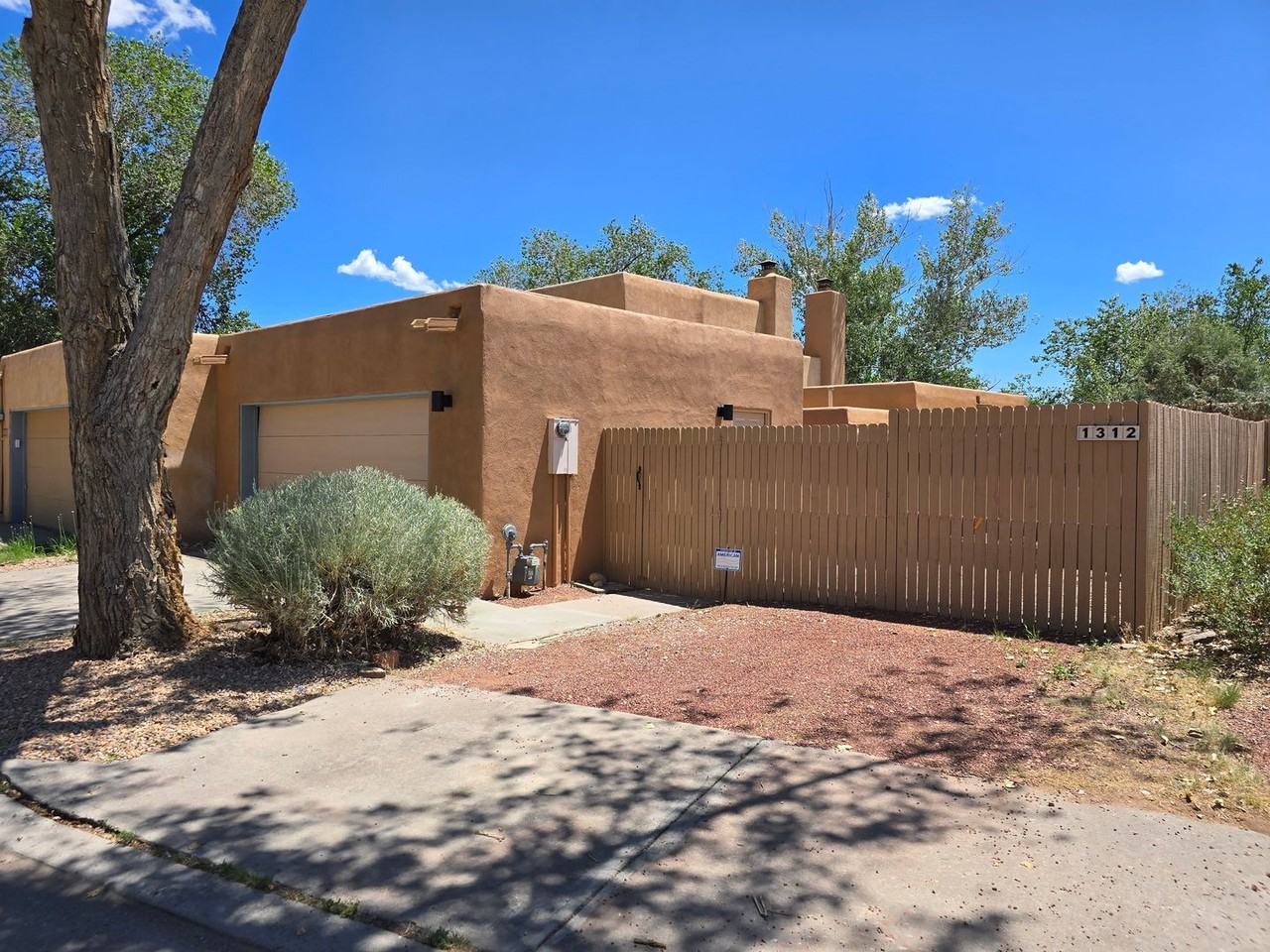 1312 Cibola Cir - Photo 3 of 15