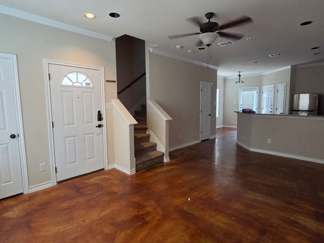610 Meadow Arbor Ln #2 - Photo 3 of 25