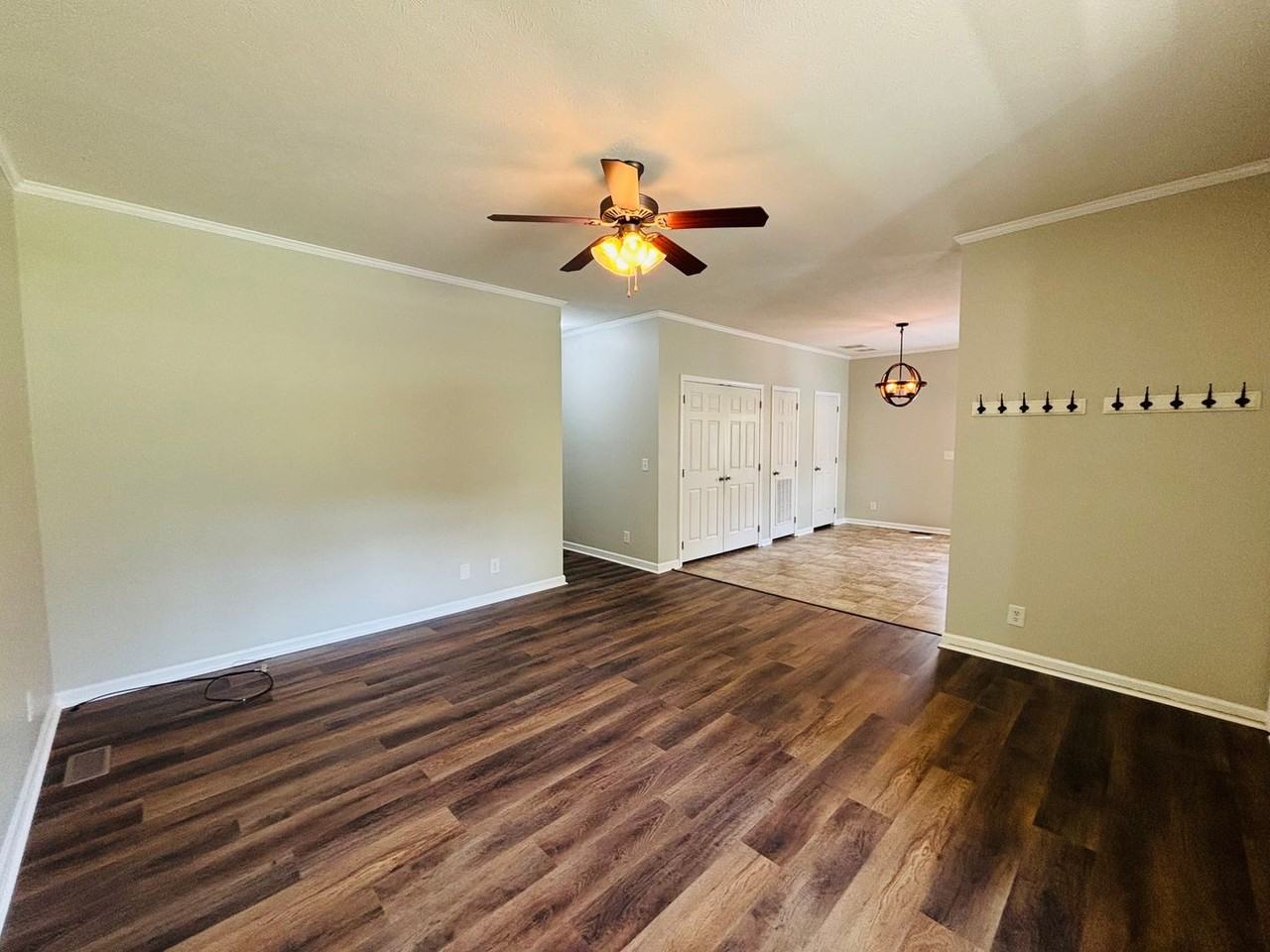 270 John Lemley Ln - Photo 2 of 17