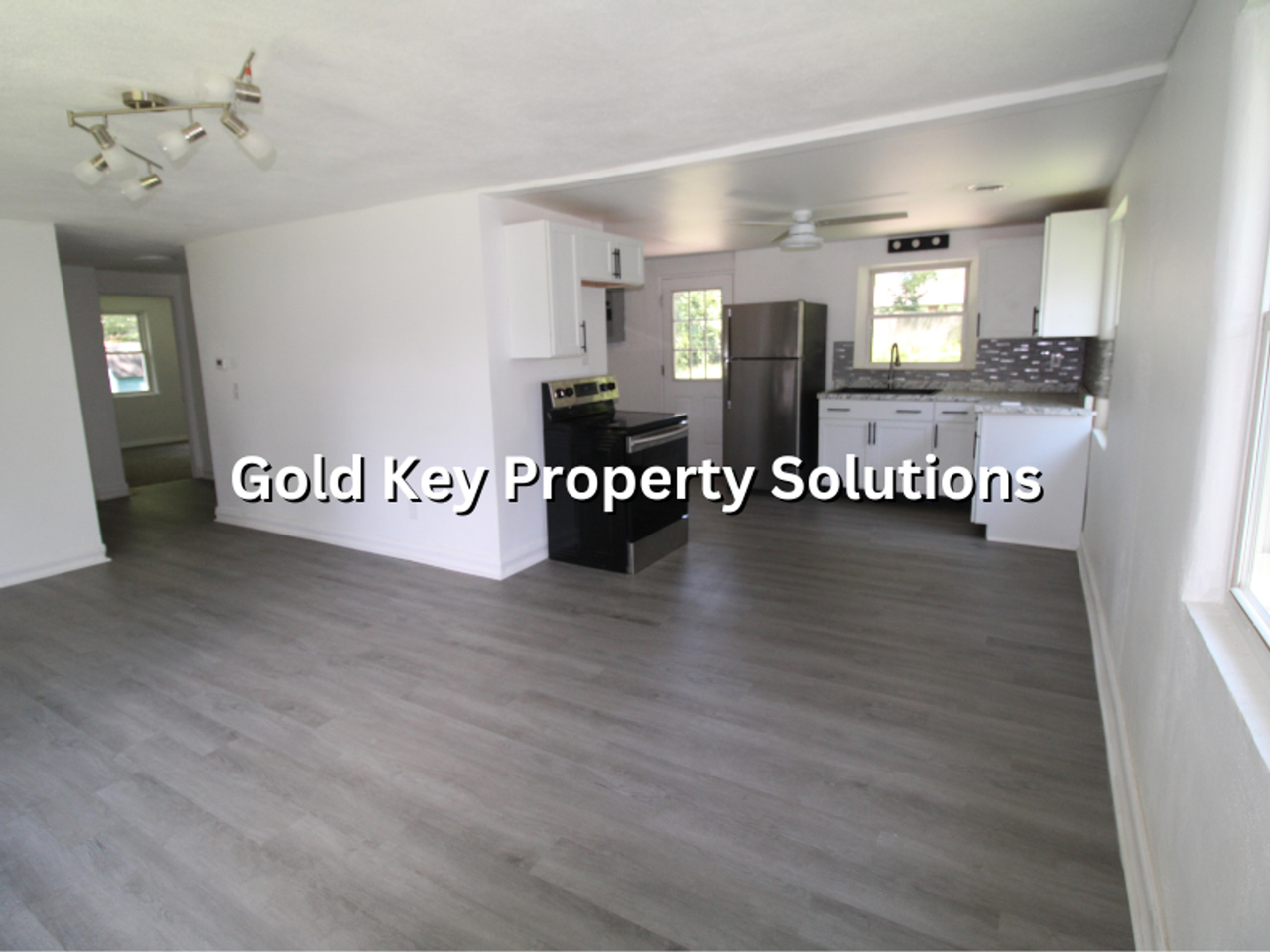 3812 S Ebright St - Photo 7 of 20