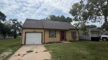 featured image of 501 W Clark Ave