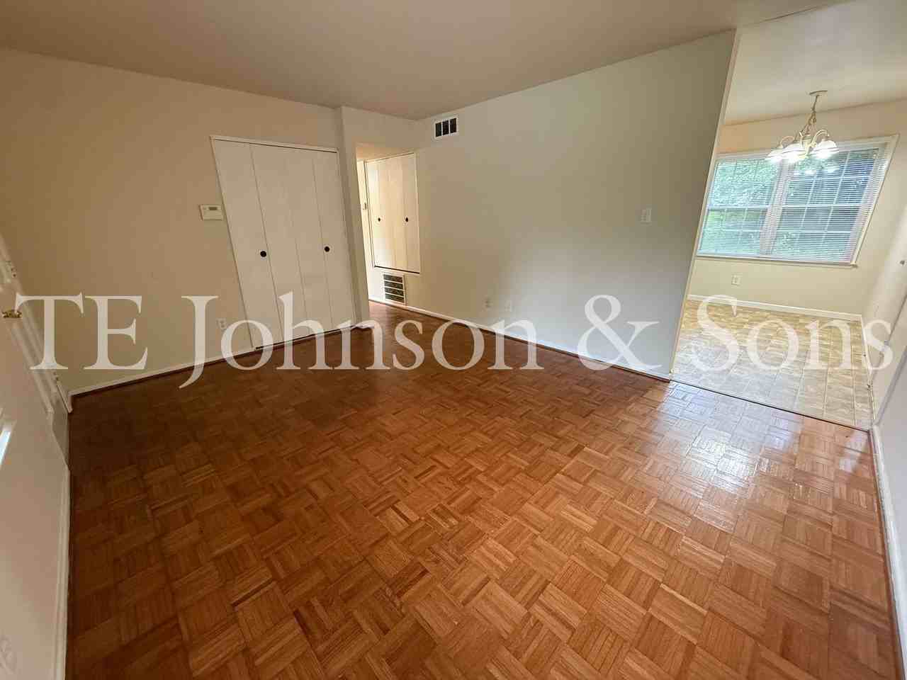 4218 S Jasmin Ct - Photo 4 of 44