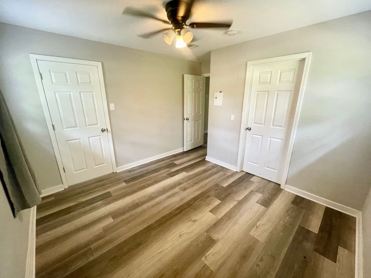 235 Baugh St - Photo 7 of 11