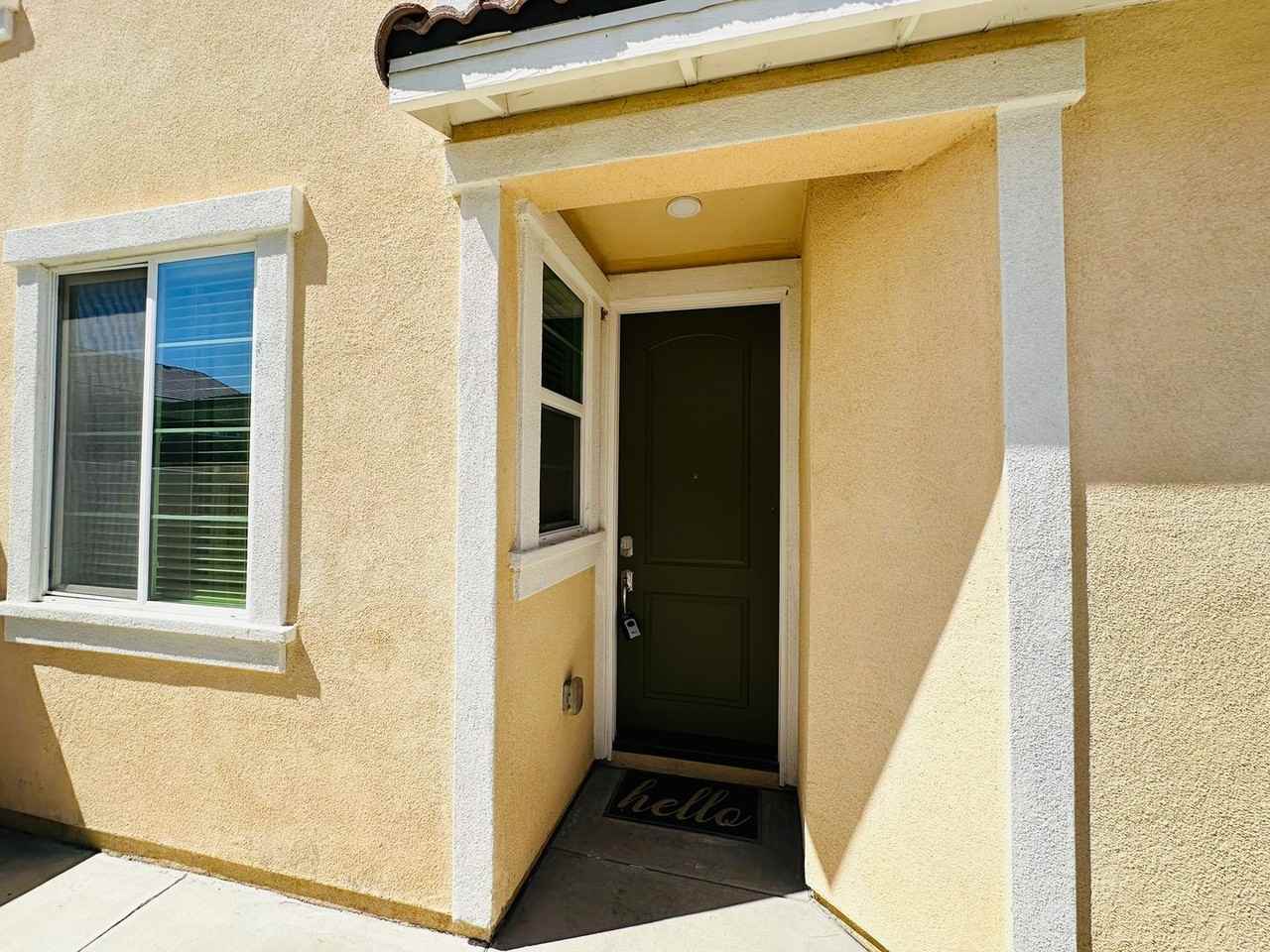 10964 Roble St #2 - Photo 3 of 25
