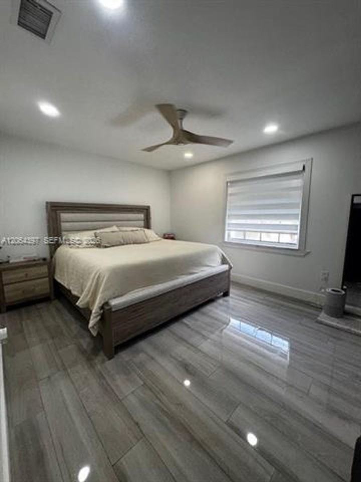 15375 15375 SW 105th Ln th 4 - Photo 7 of 17