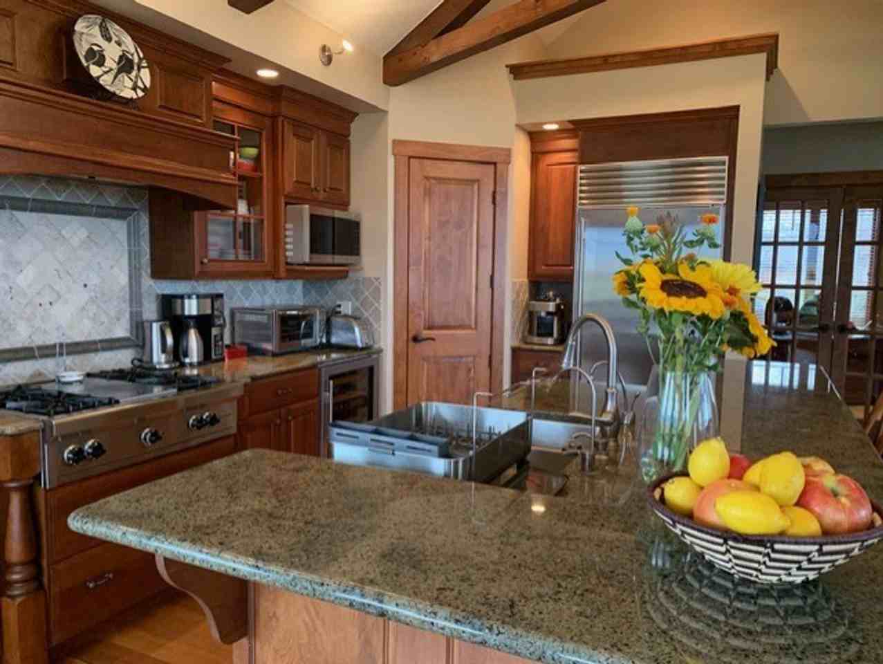 109 Tundra Swan Way - Photo 6 of 37