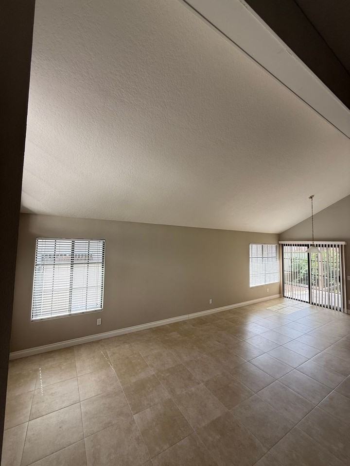 4161 Worsch Way - Photo 5 of 19