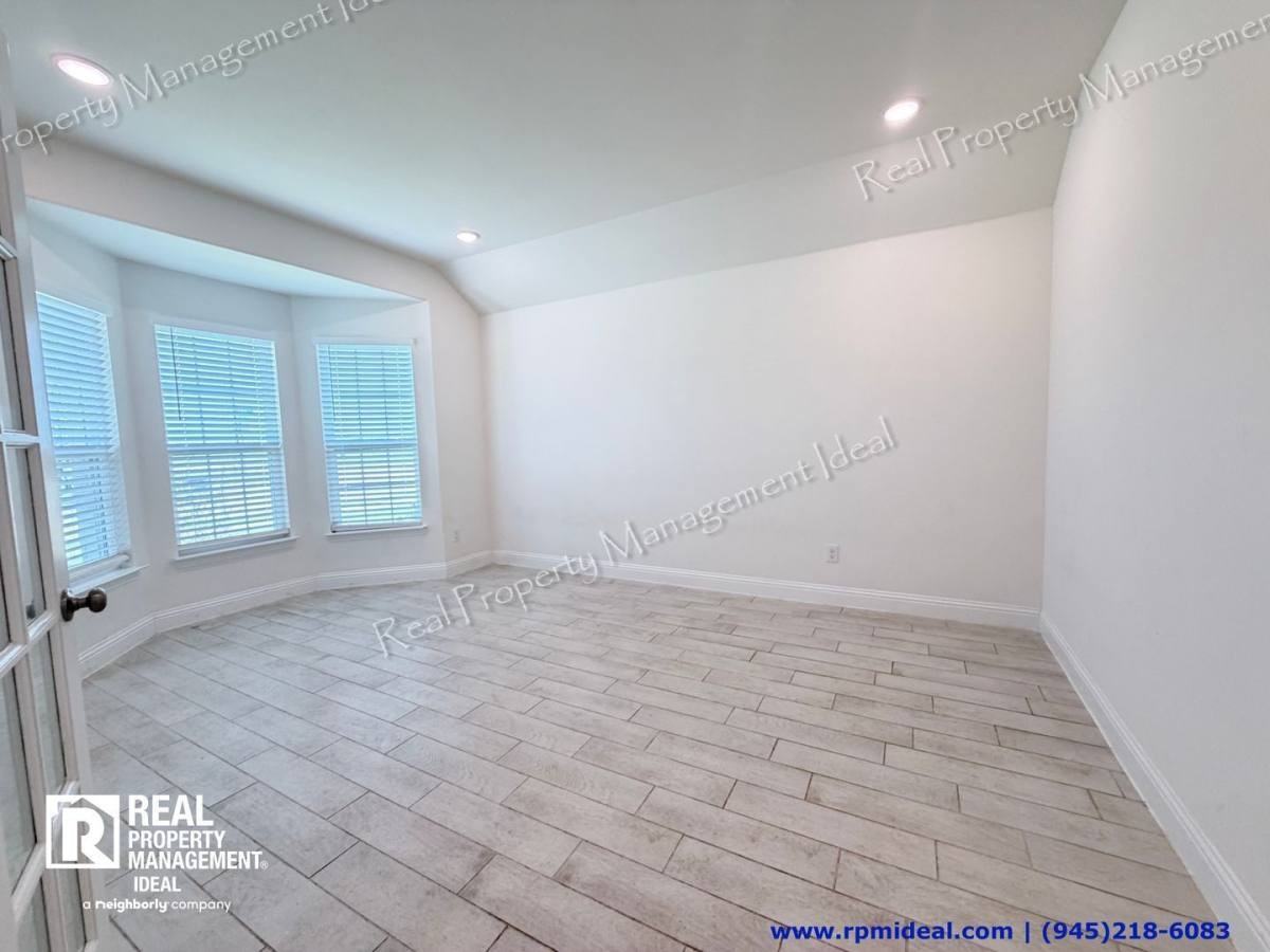 2906 Cremini Falls - Photo 5 of 10