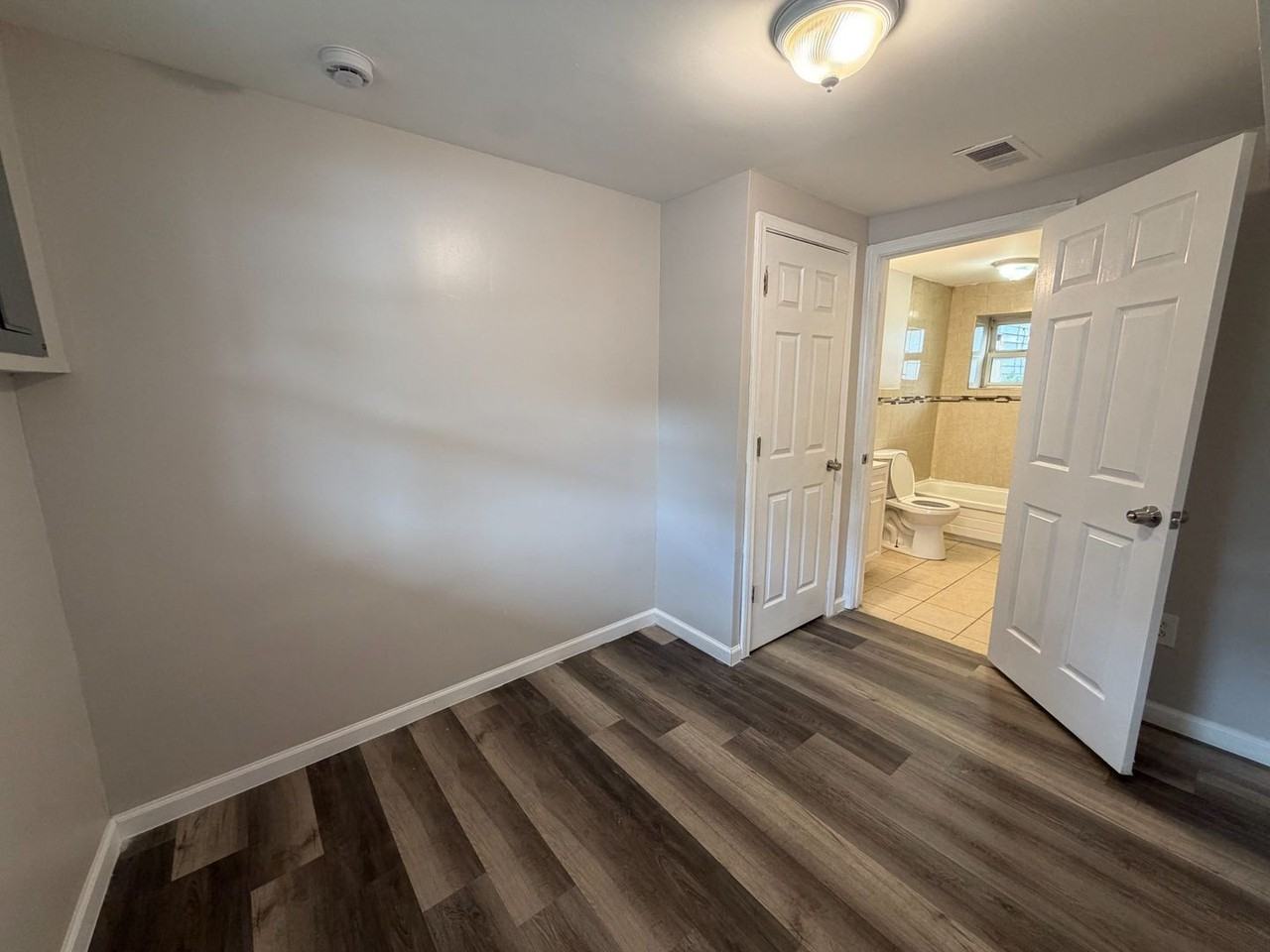 12 Borden Ave - Photo 2 of 10
