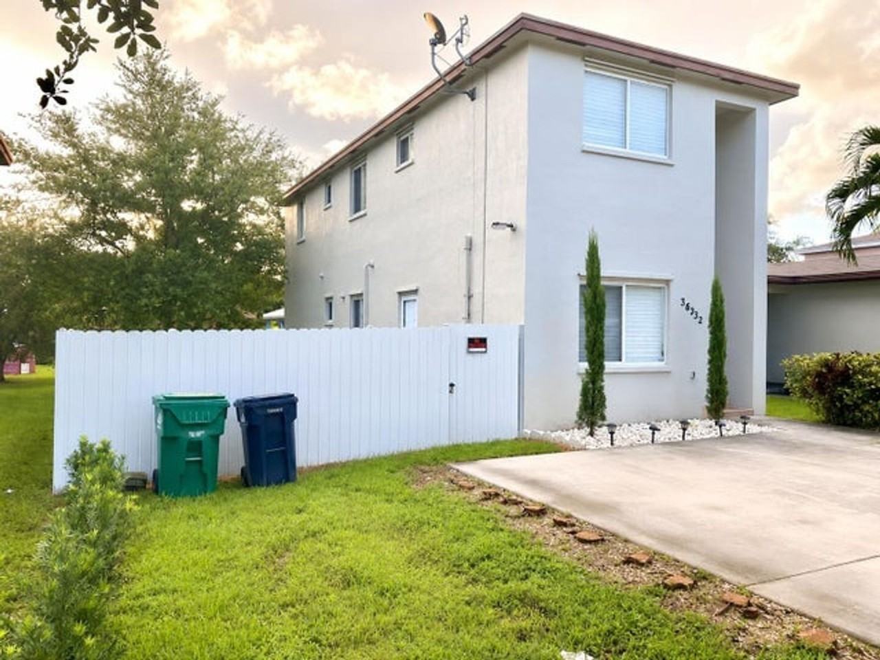 18951 Sw 113th Pl - Photo 4 of 10
