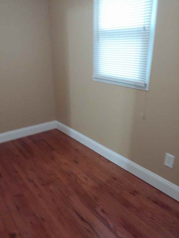 2442 N 17th St #1 - Photo 3 of 15