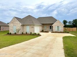 featured image of 706 Kathleen Dr