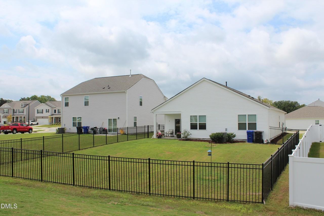 164 Ethel Ln - Photo 5 of 10