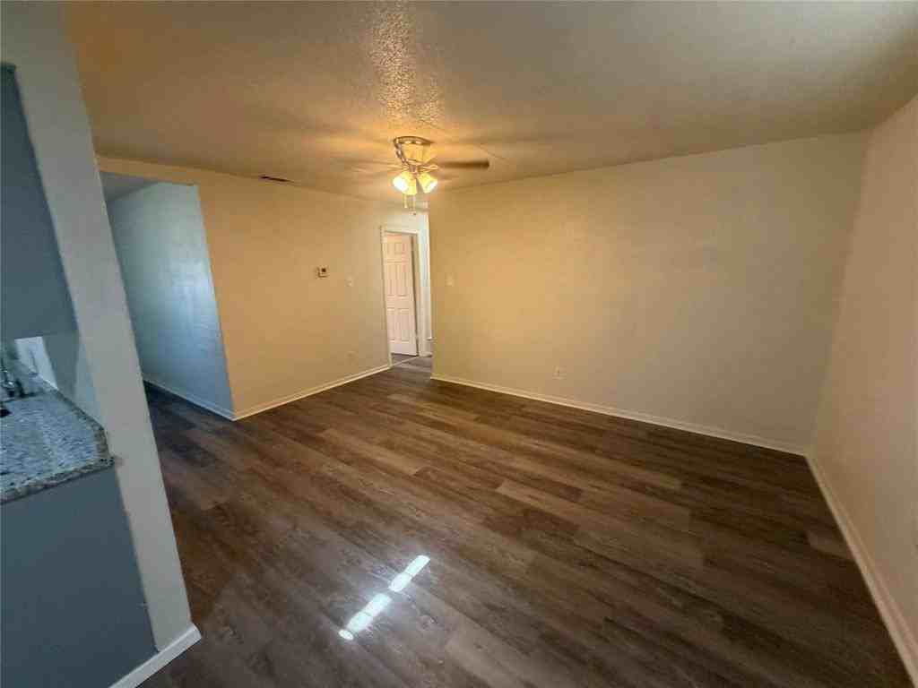 3411 Judge Dupree Dr - Photo 4 of 8