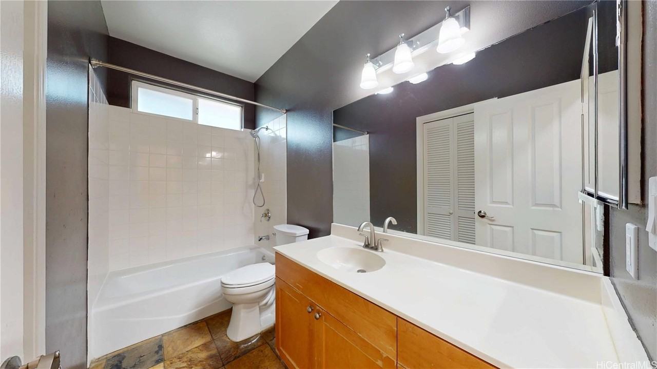 91-762 Launahele St #93 - Photo 4 of 25
