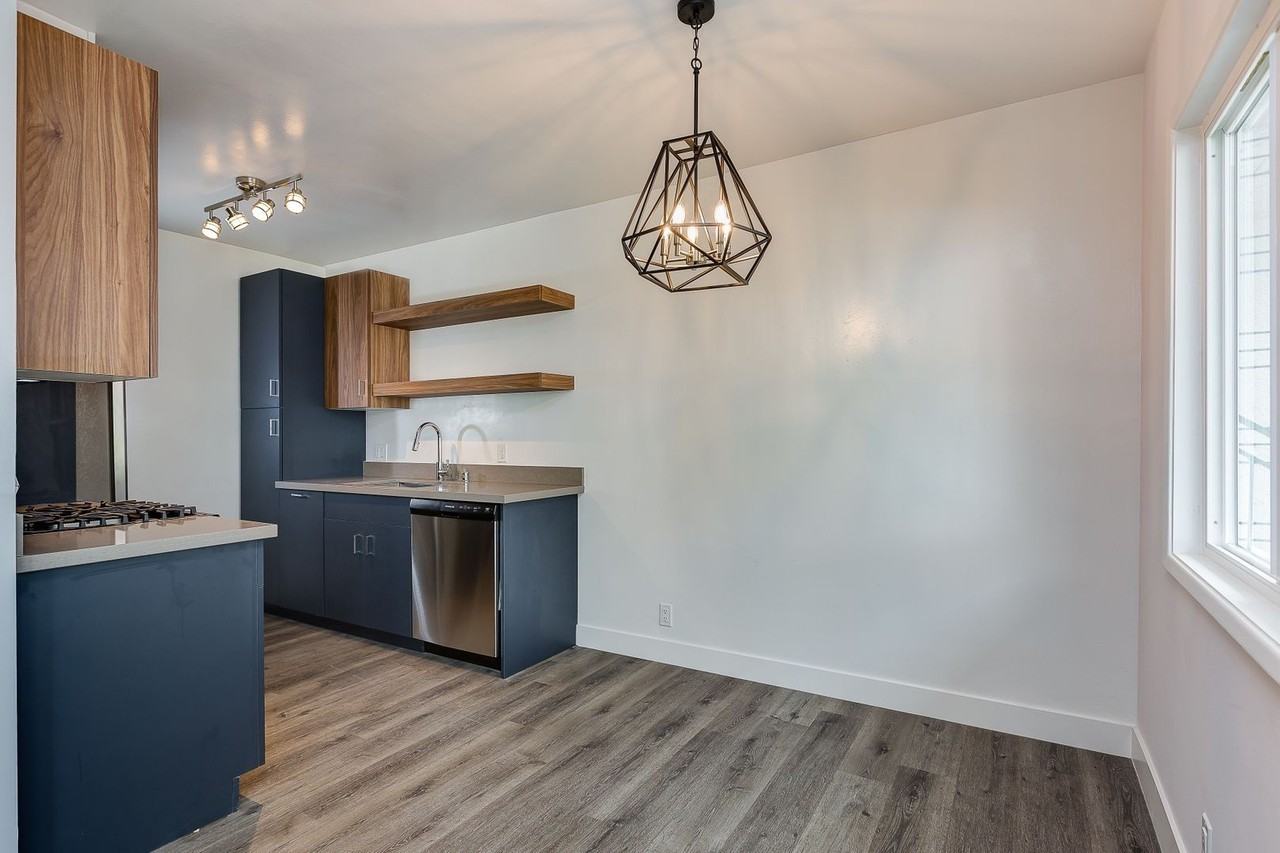 Pine Crest Apartments - Photo 3 of 22