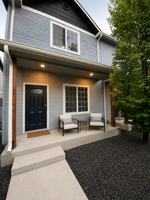 featured image of 907 W Cherry Ave #D