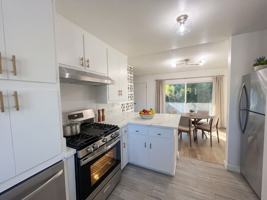 featured image of 445 E Magnolia Blvd